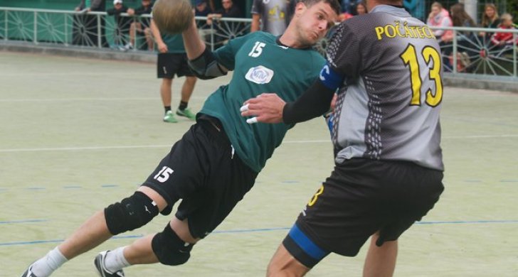 p1019504b.jpg